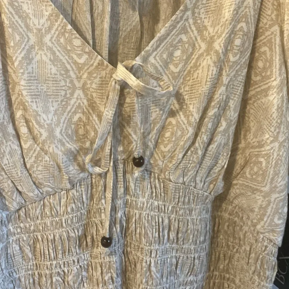 BCX smocked top XL NWT